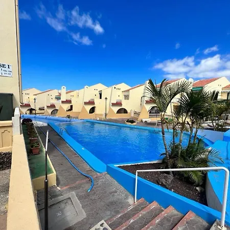 Duplex Hermoso Διαμέρισμα *